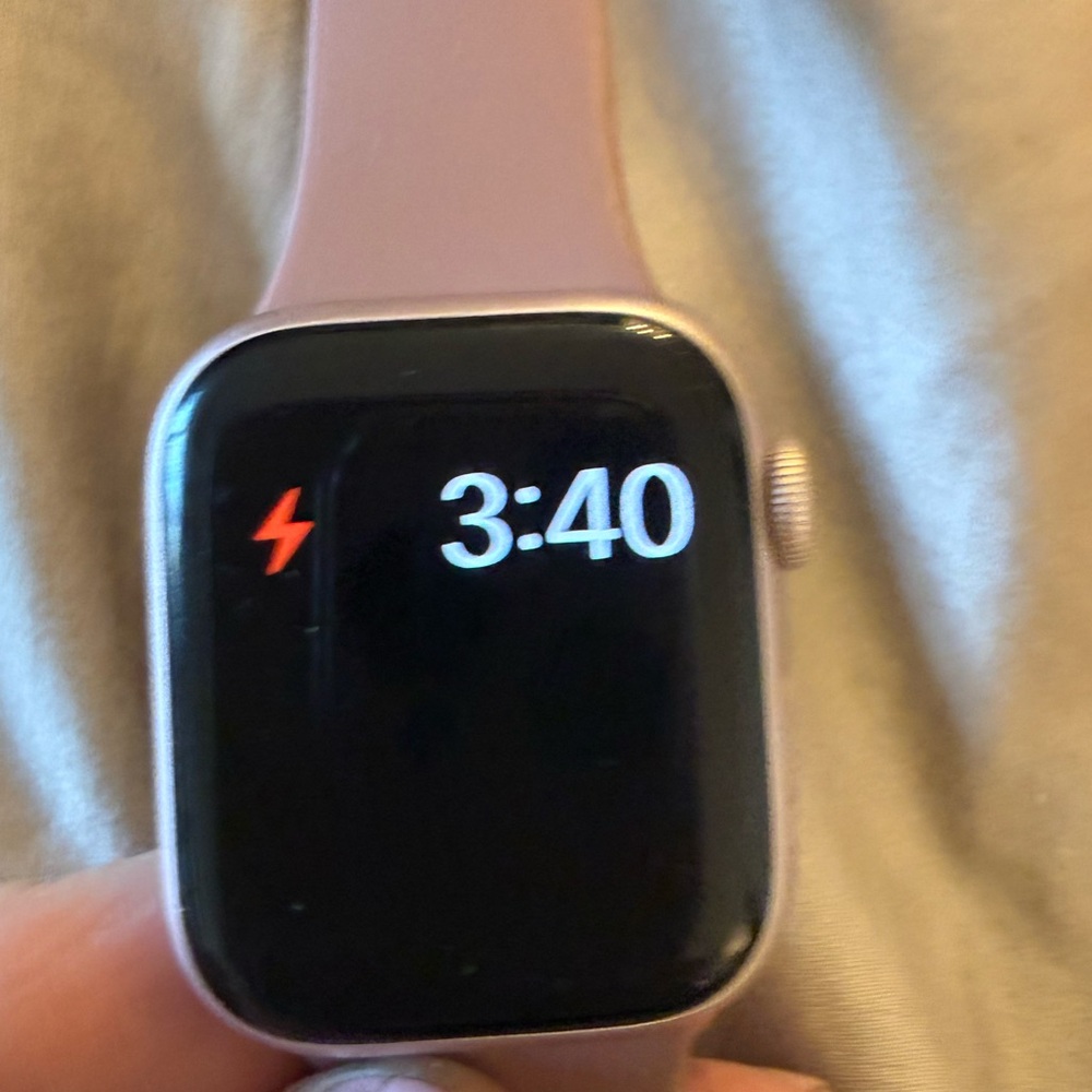 Apple Watch 9 Series - Picture 4 of 5